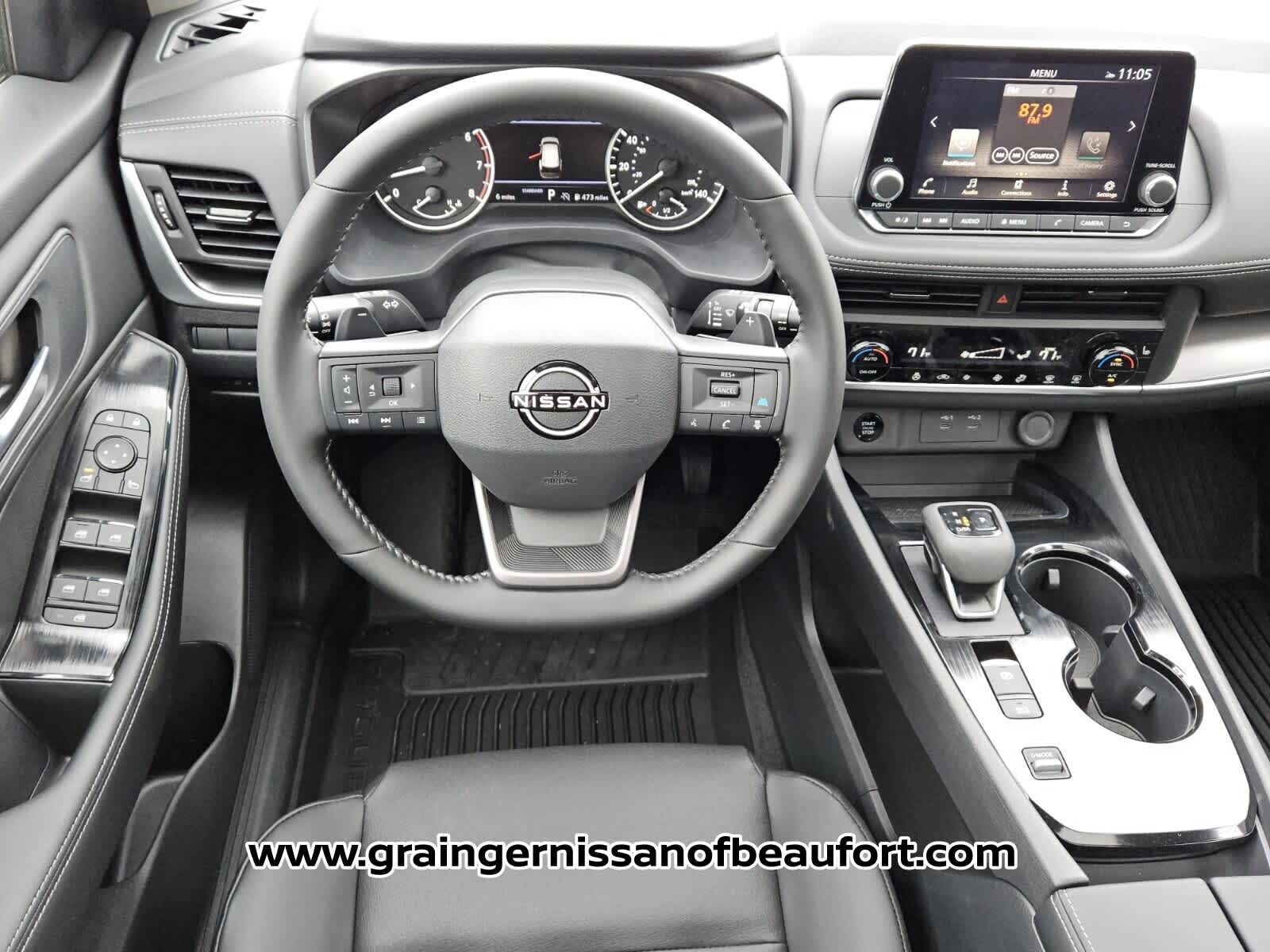 2026 Nissan Rogue Dark Armor