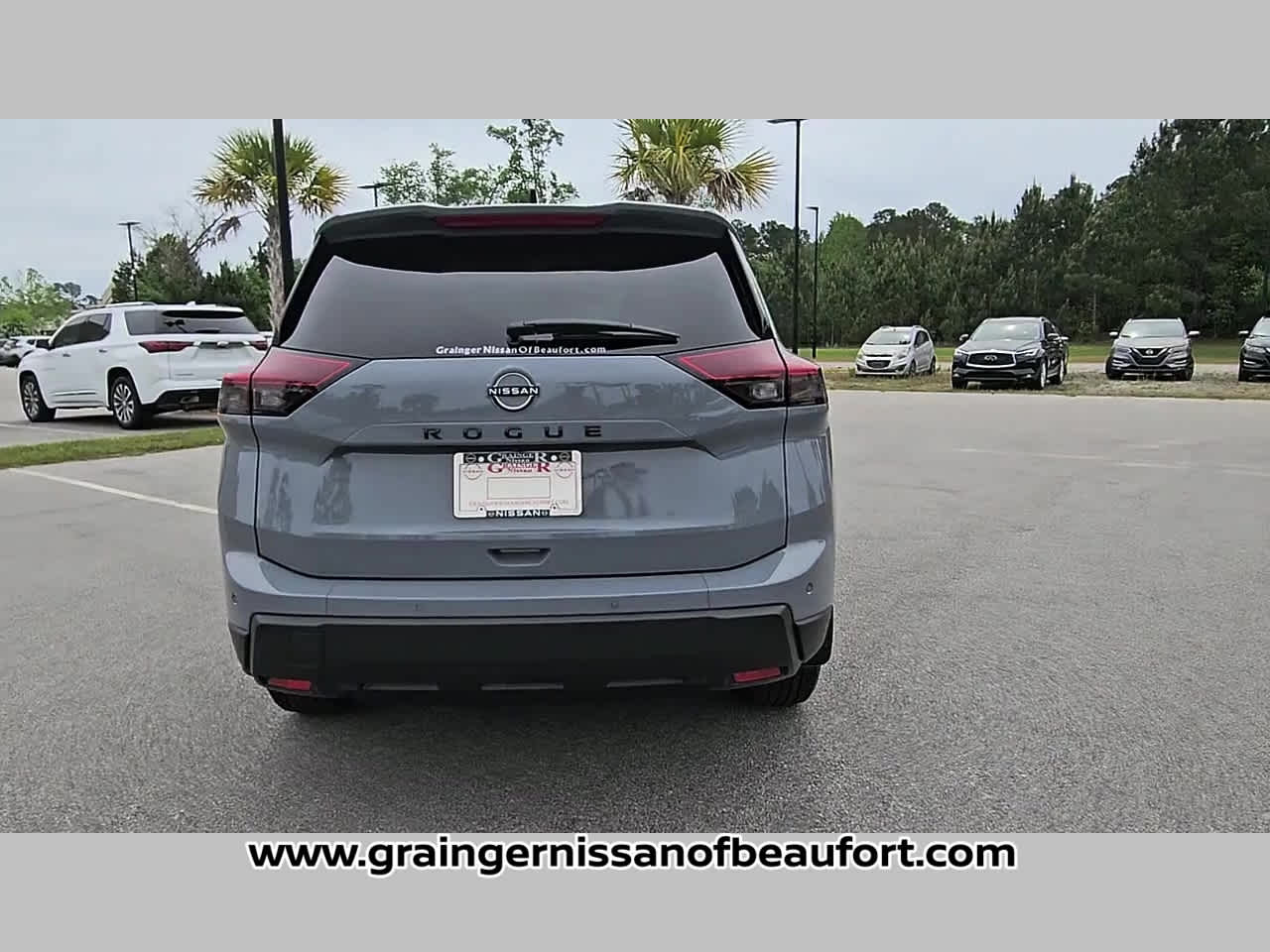 2026 Nissan Rogue Dark Armor