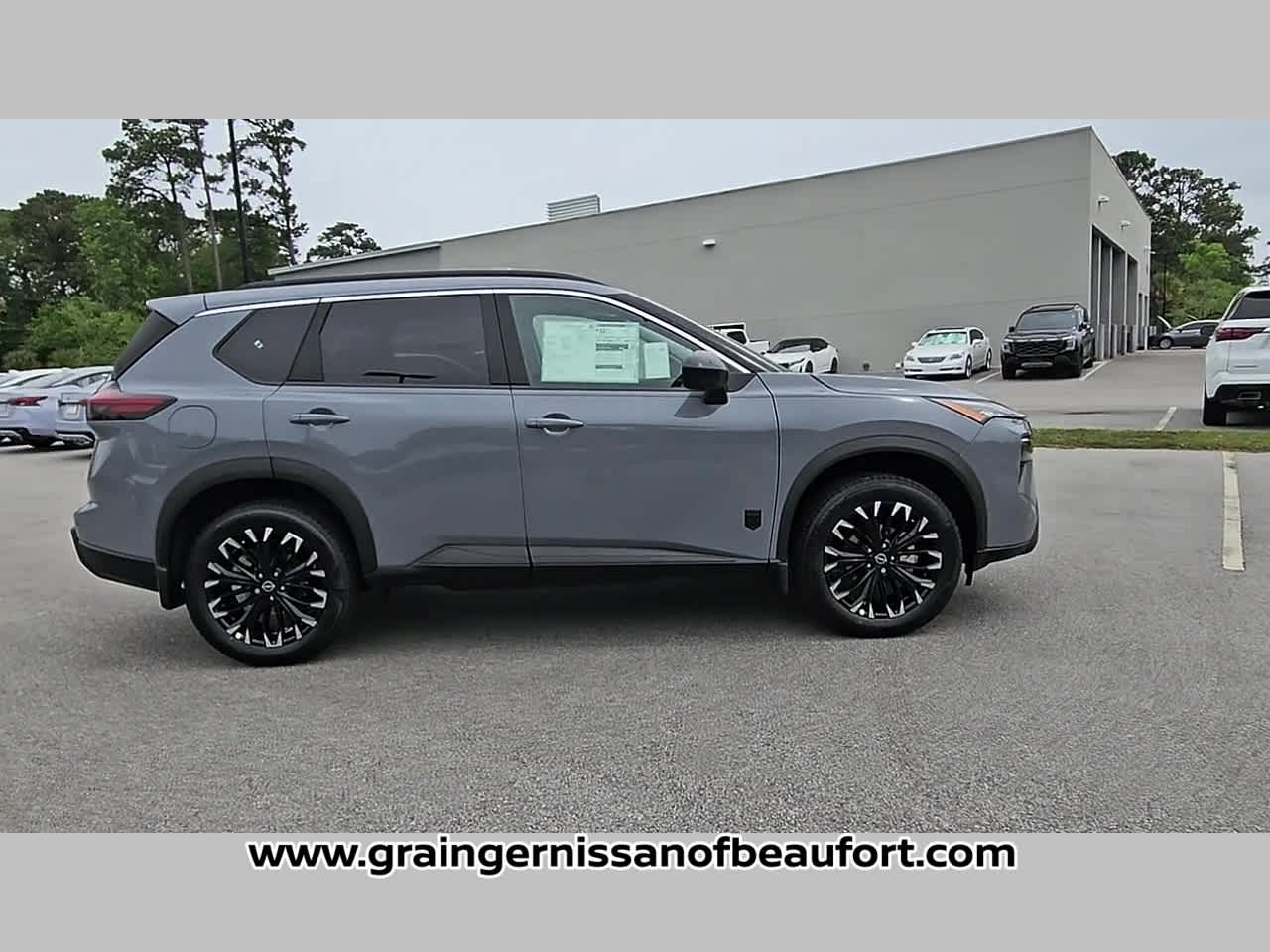 2026 Nissan Rogue Dark Armor