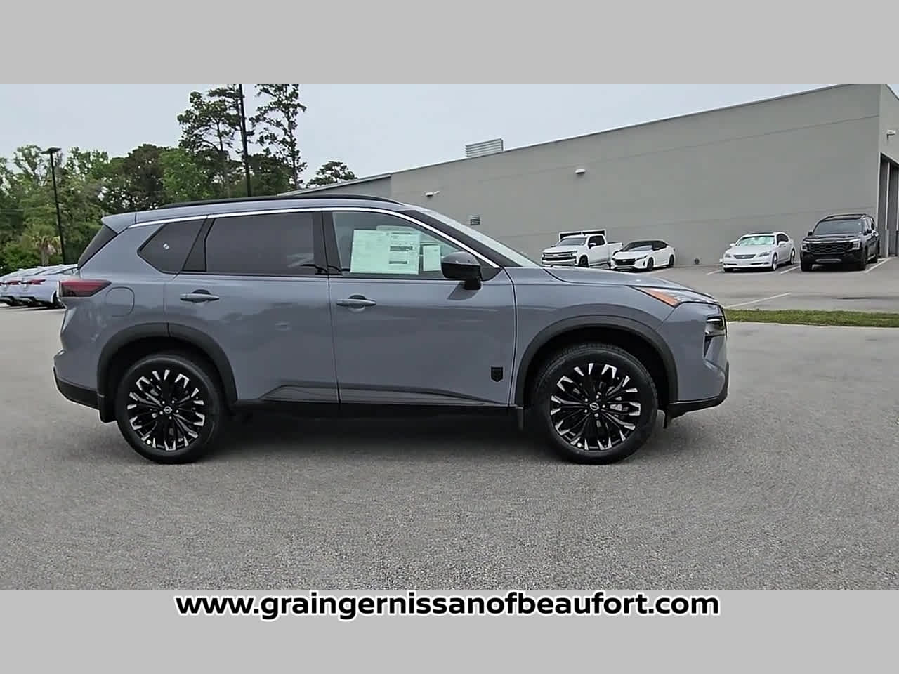 2026 Nissan Rogue Dark Armor