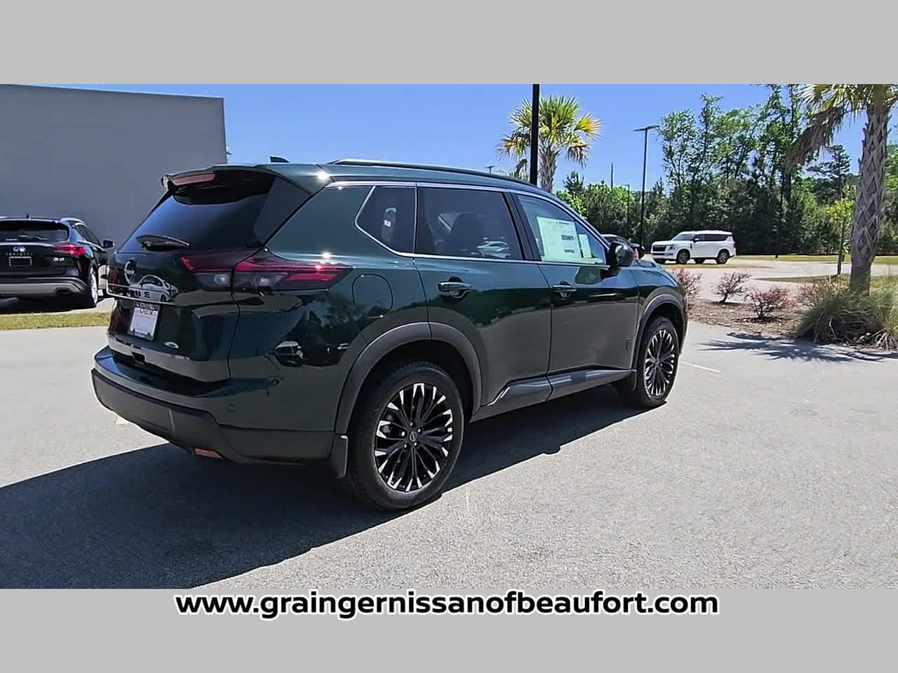 2026 Nissan Rogue Dark Armor