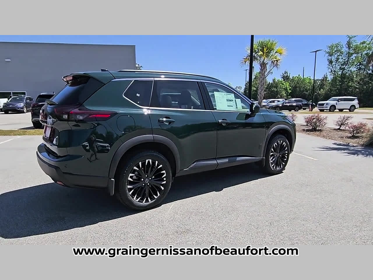 2026 Nissan Rogue Dark Armor