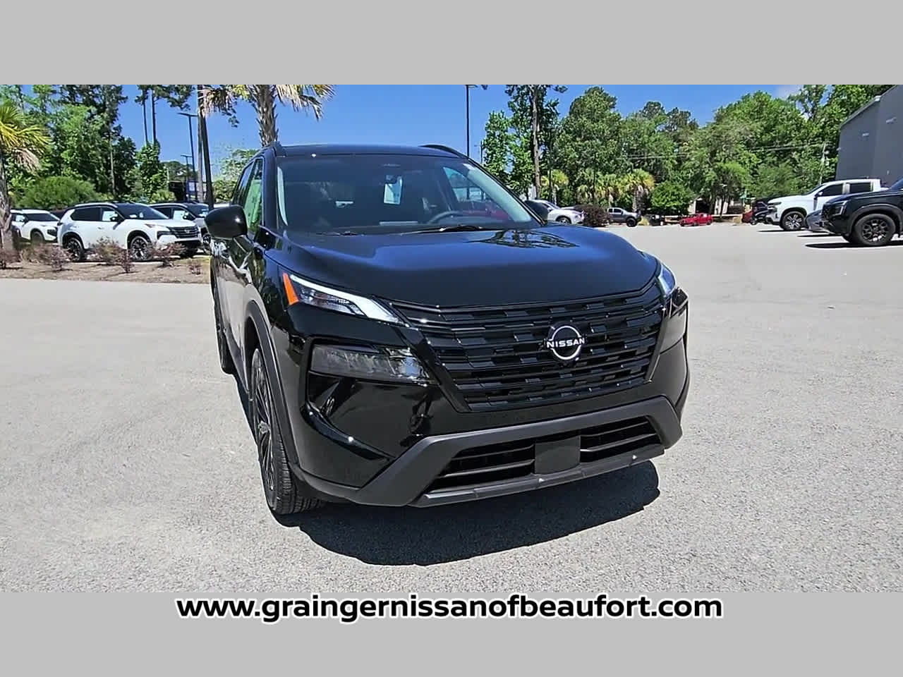2026 Nissan Rogue Dark Armor