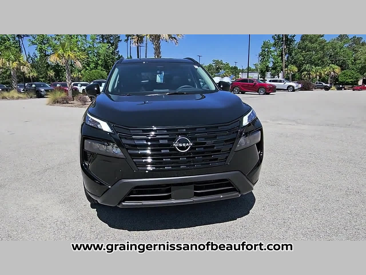 2026 Nissan Rogue Dark Armor