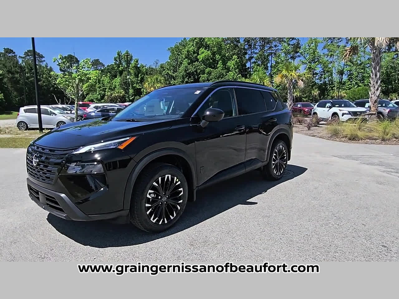 2026 Nissan Rogue Dark Armor
