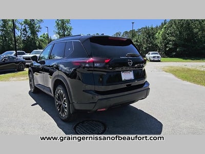 2026 Nissan Rogue Dark Armor