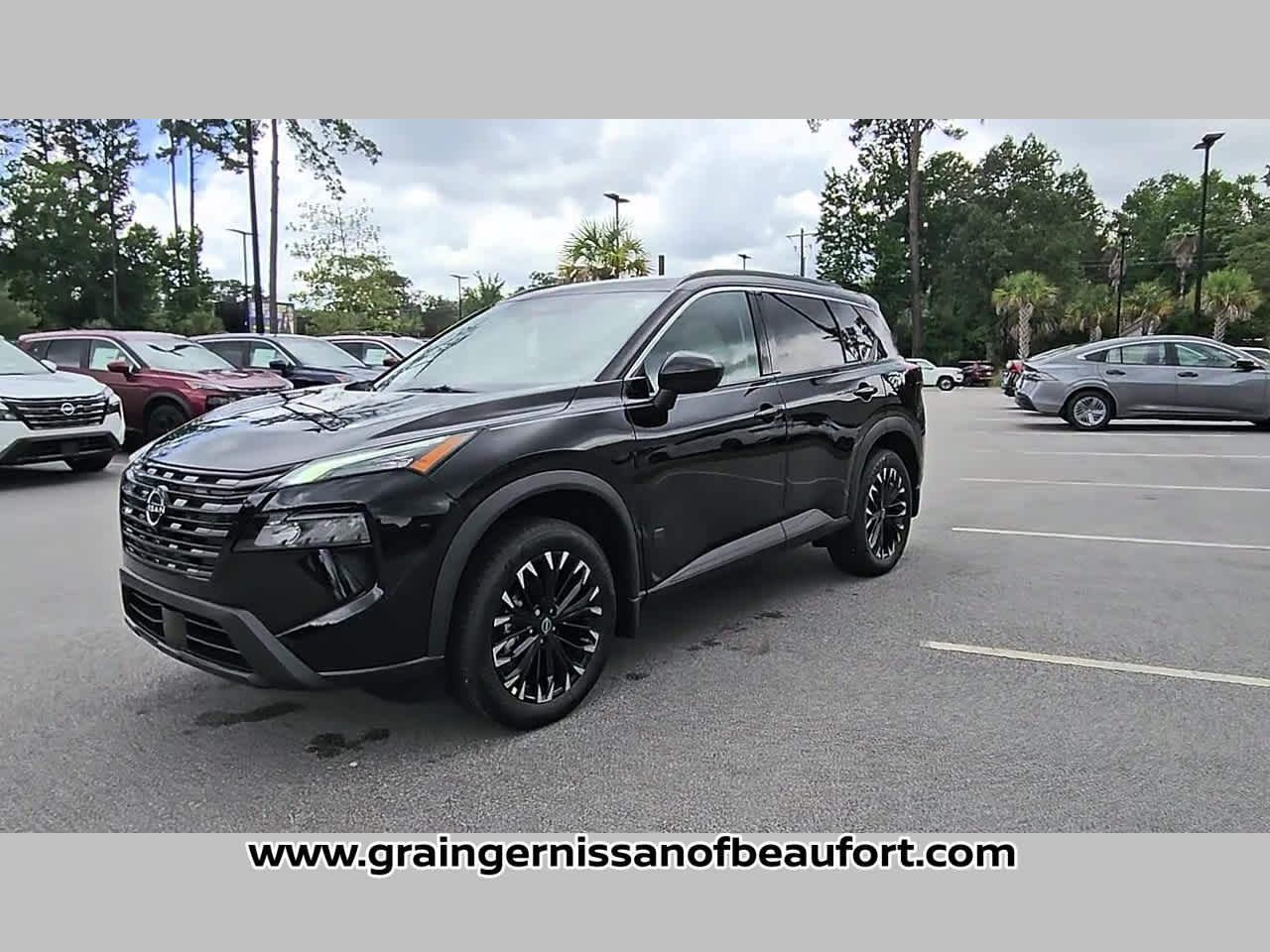 2026 Nissan Rogue Dark Armor