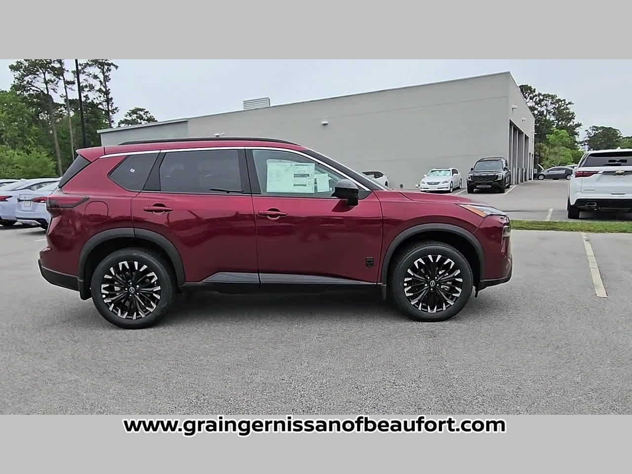 2026 Nissan Rogue Dark Armor