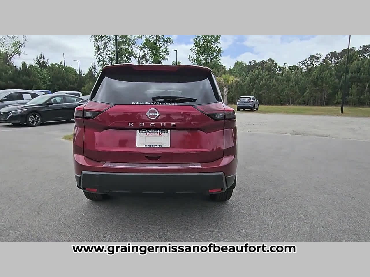 2026 Nissan Rogue SV