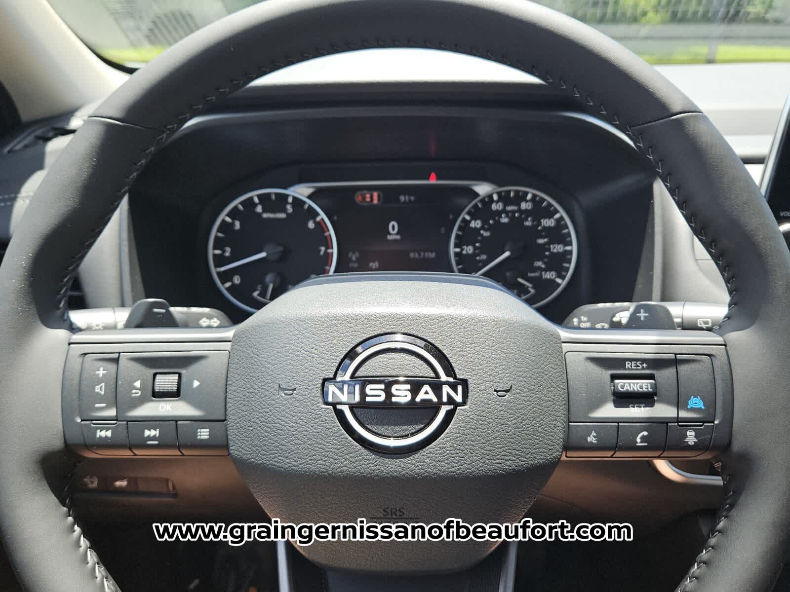 2026 Nissan Rogue Dark Armor