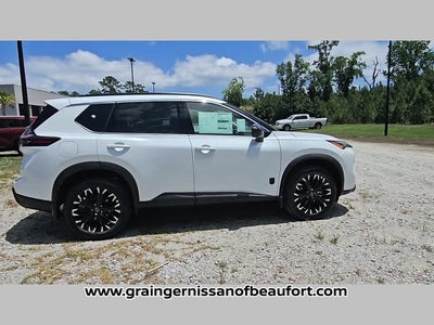 2026 Nissan Rogue Dark Armor