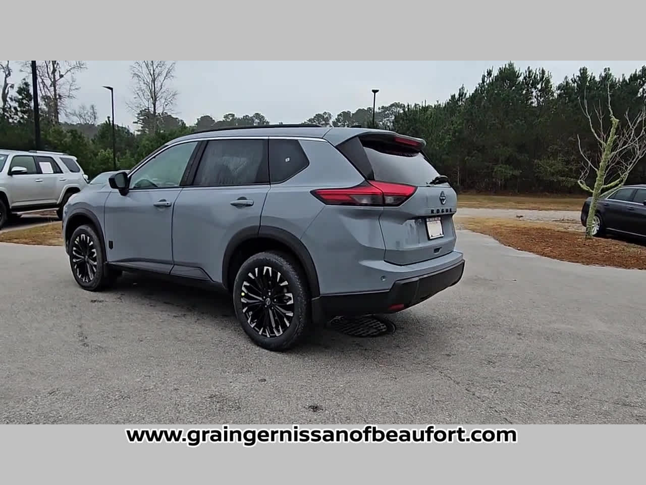 2026 Nissan Rogue Dark Armor