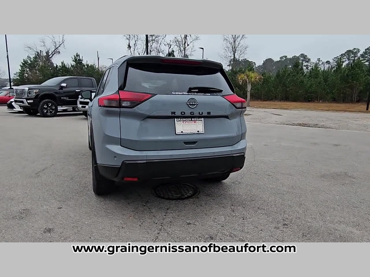 2026 Nissan Rogue Dark Armor