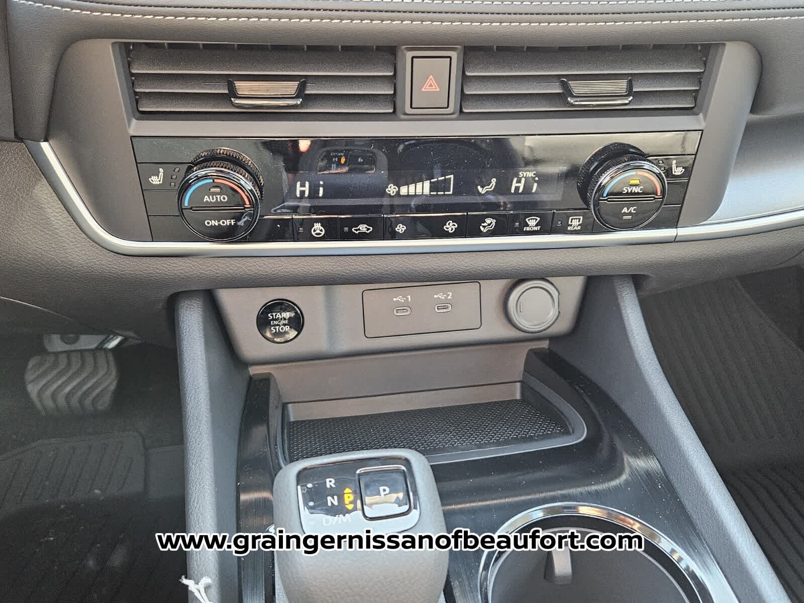 2026 Nissan Rogue Dark Armor