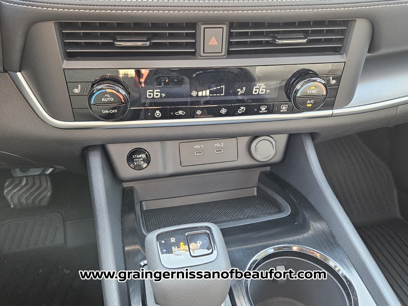 2026 Nissan Rogue Dark Armor