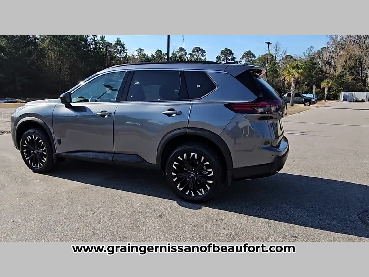 2026 Nissan Rogue Dark Armor