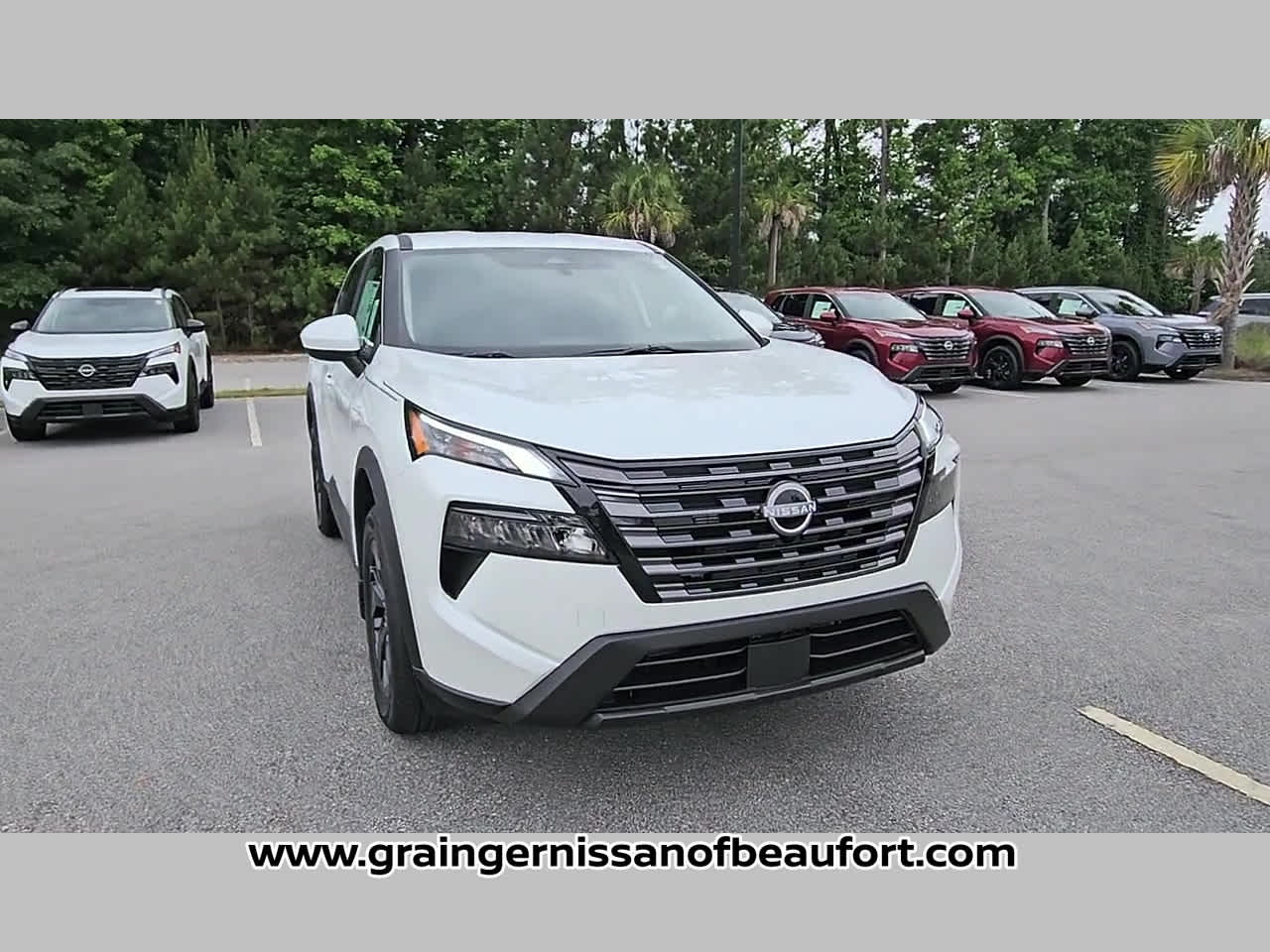 2026 Nissan Rogue SV