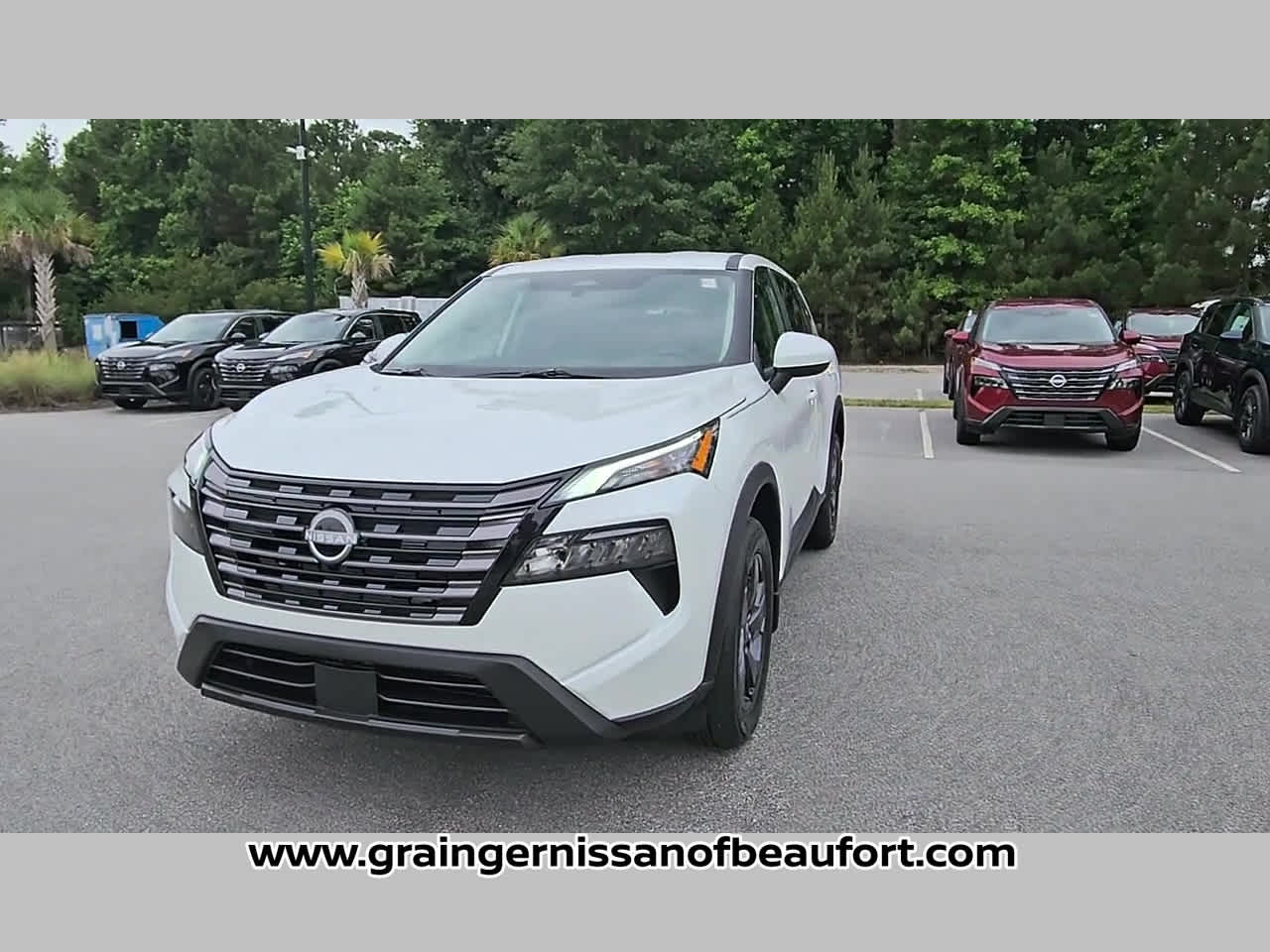 2026 Nissan Rogue SV