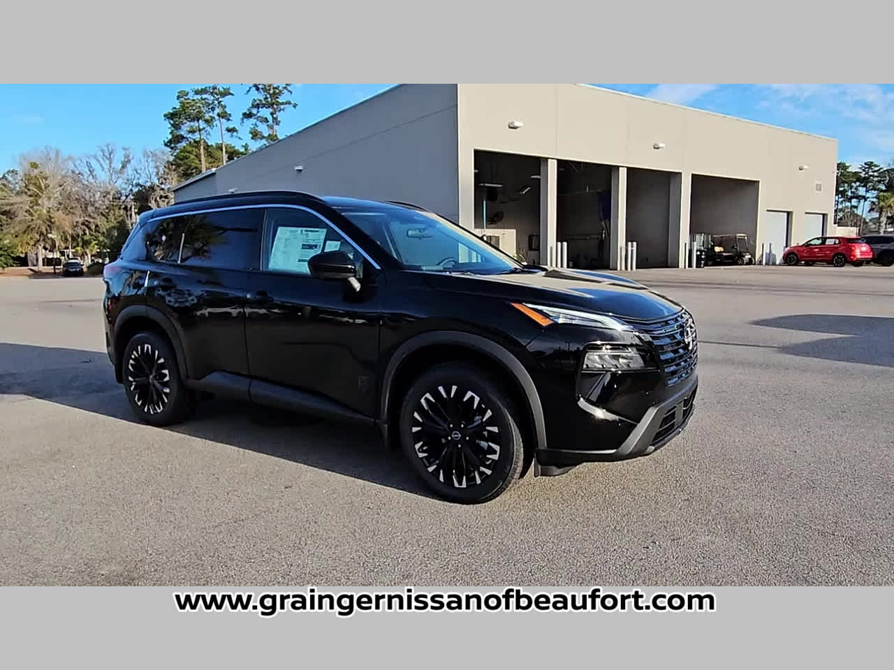 2026 Nissan Rogue Dark Armor