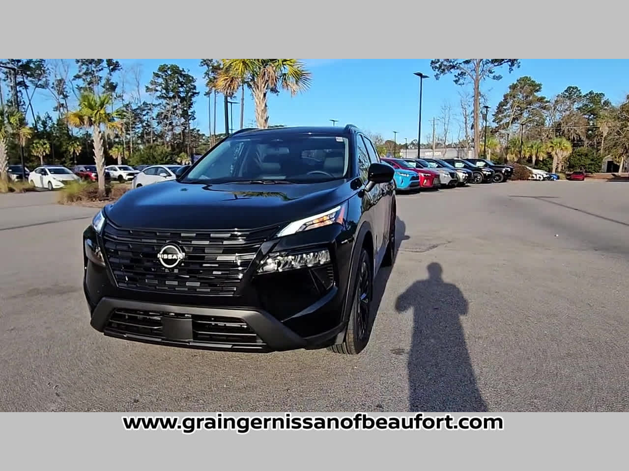 2026 Nissan Rogue Dark Armor