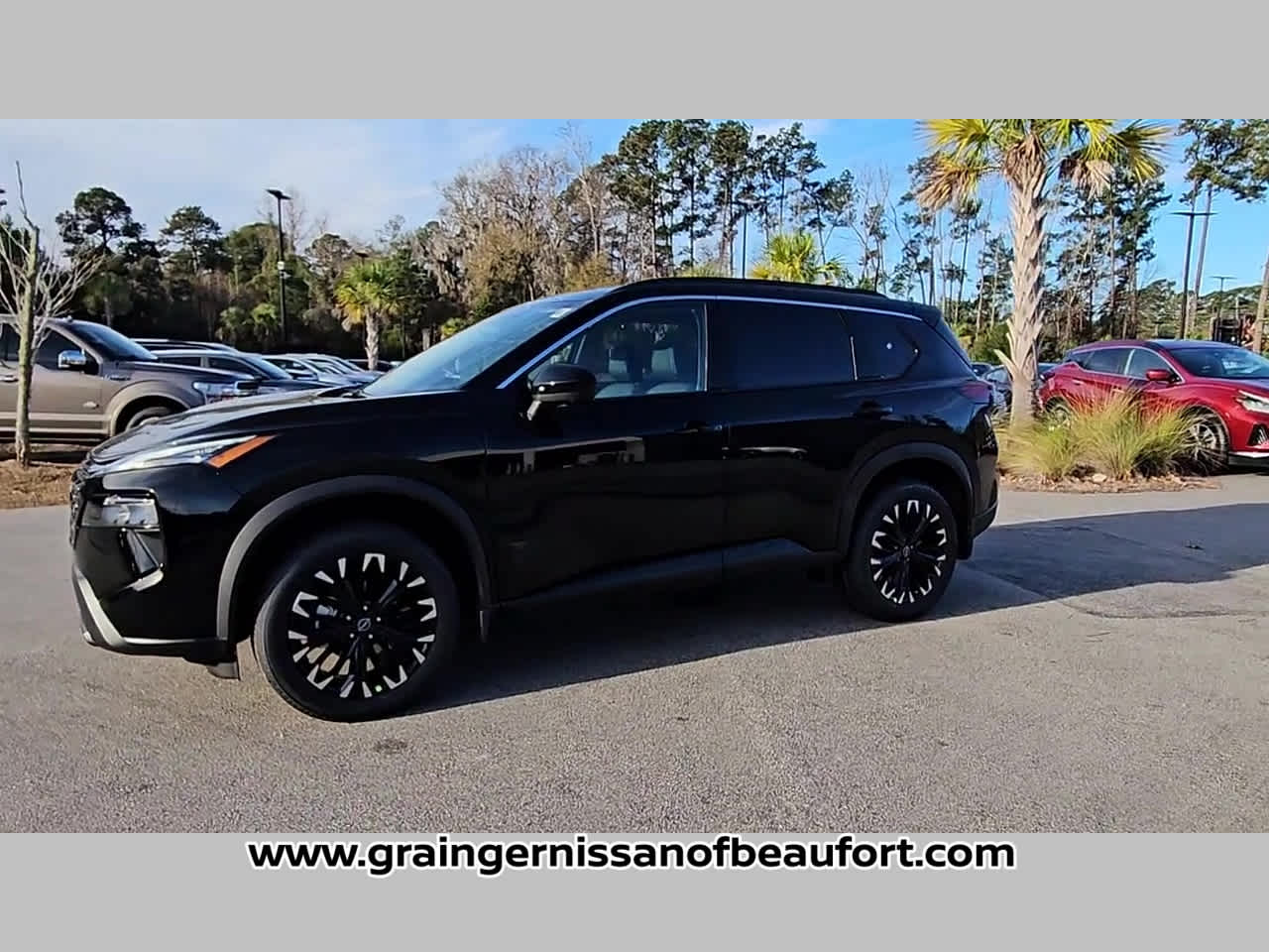 2026 Nissan Rogue Dark Armor