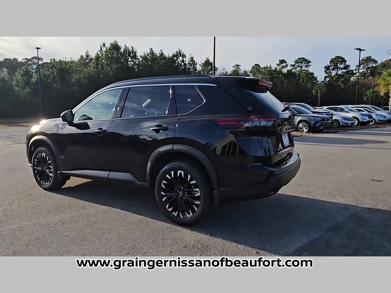 2026 Nissan Rogue Dark Armor