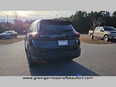 2026 Nissan Rogue Dark Armor