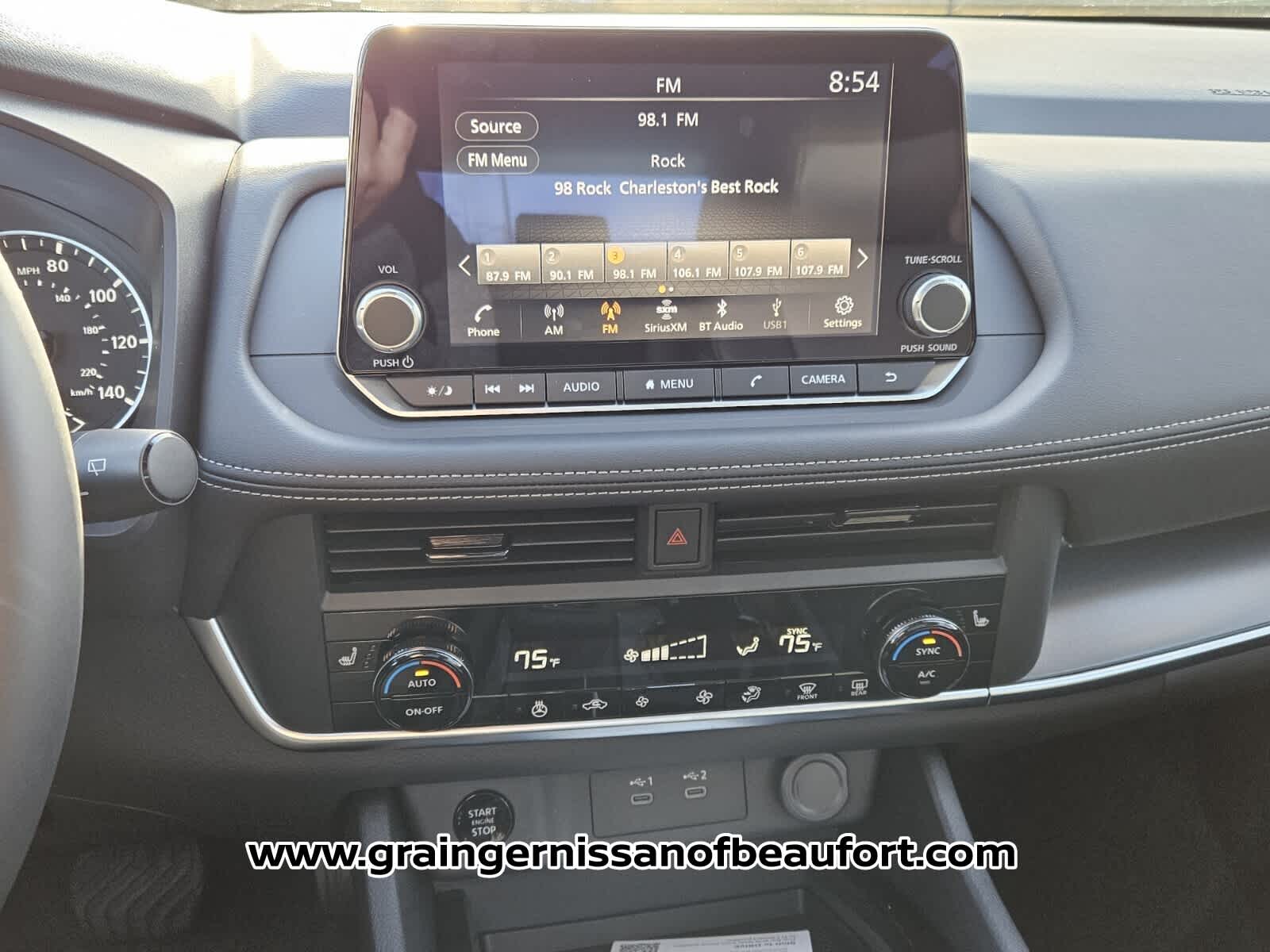 2026 Nissan Rogue Dark Armor