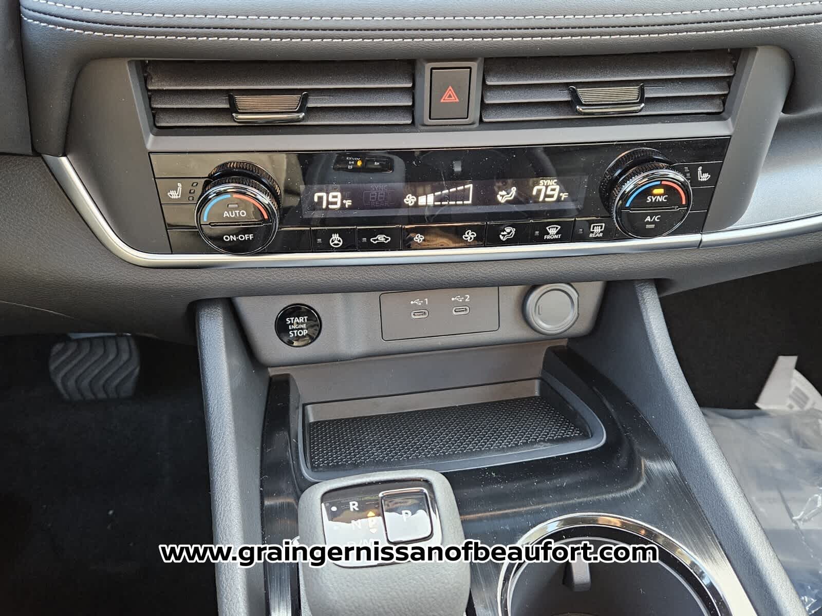 2026 Nissan Rogue Dark Armor