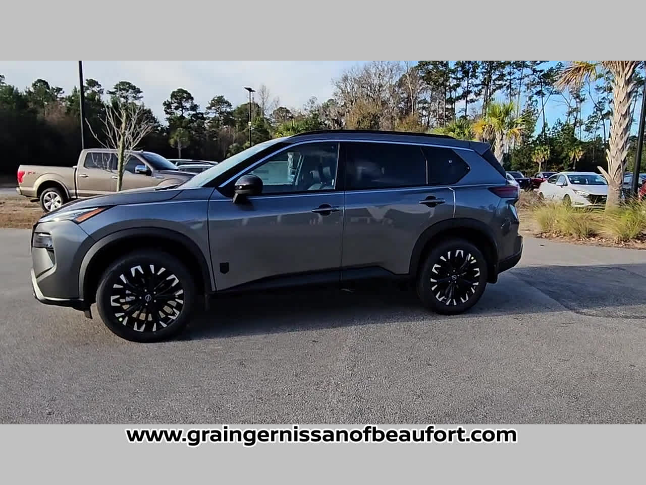 2026 Nissan Rogue Dark Armor