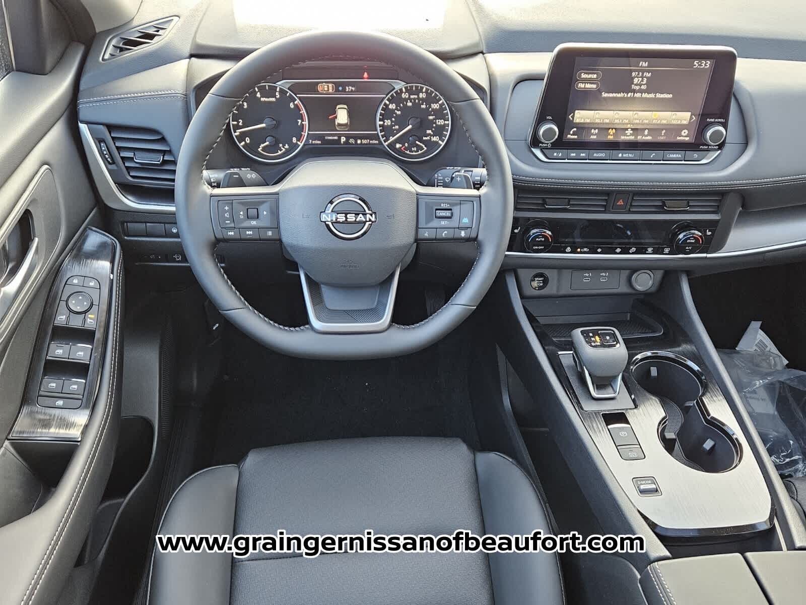 2026 Nissan Rogue Dark Armor