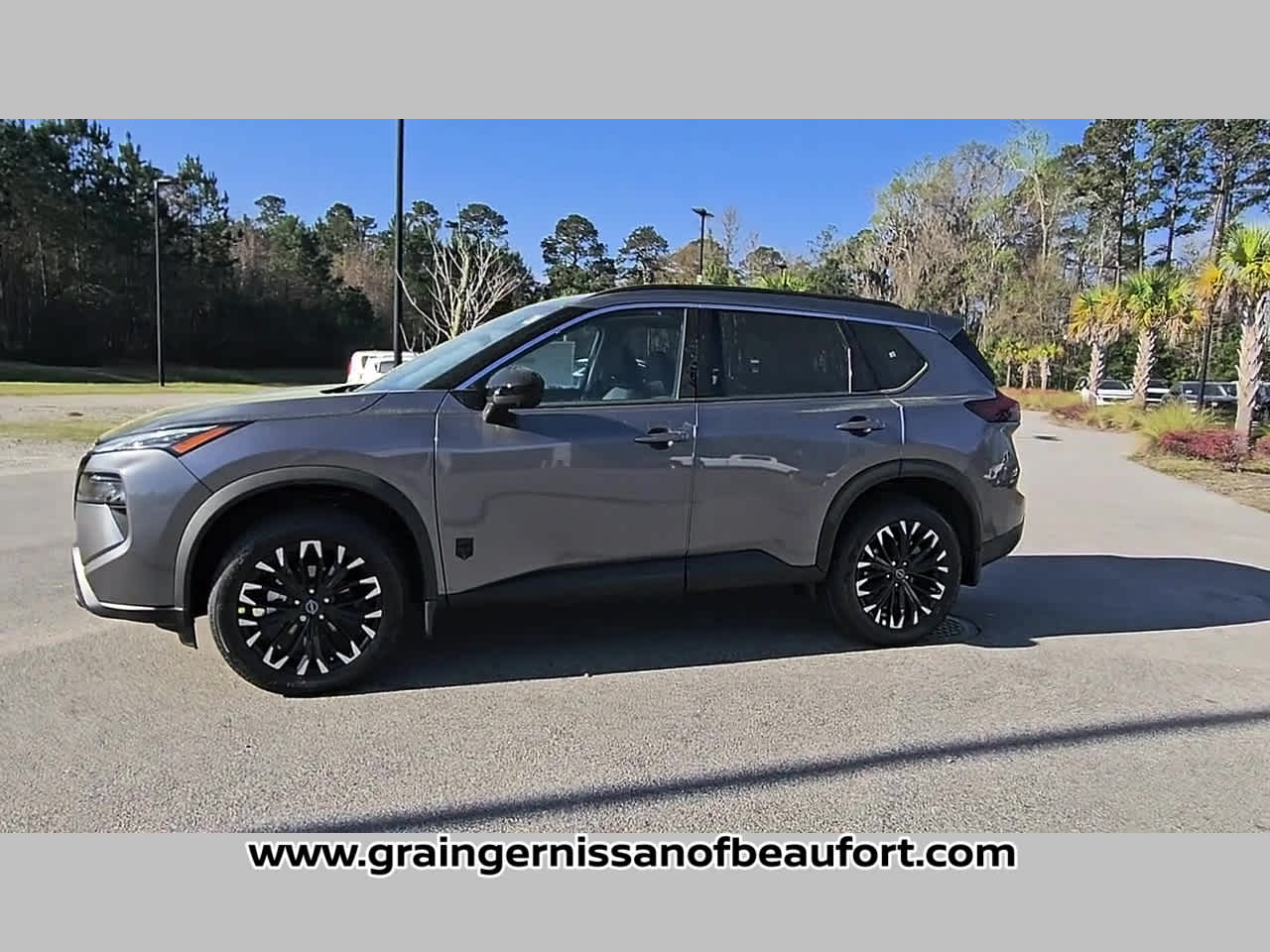 2026 Nissan Rogue Dark Armor