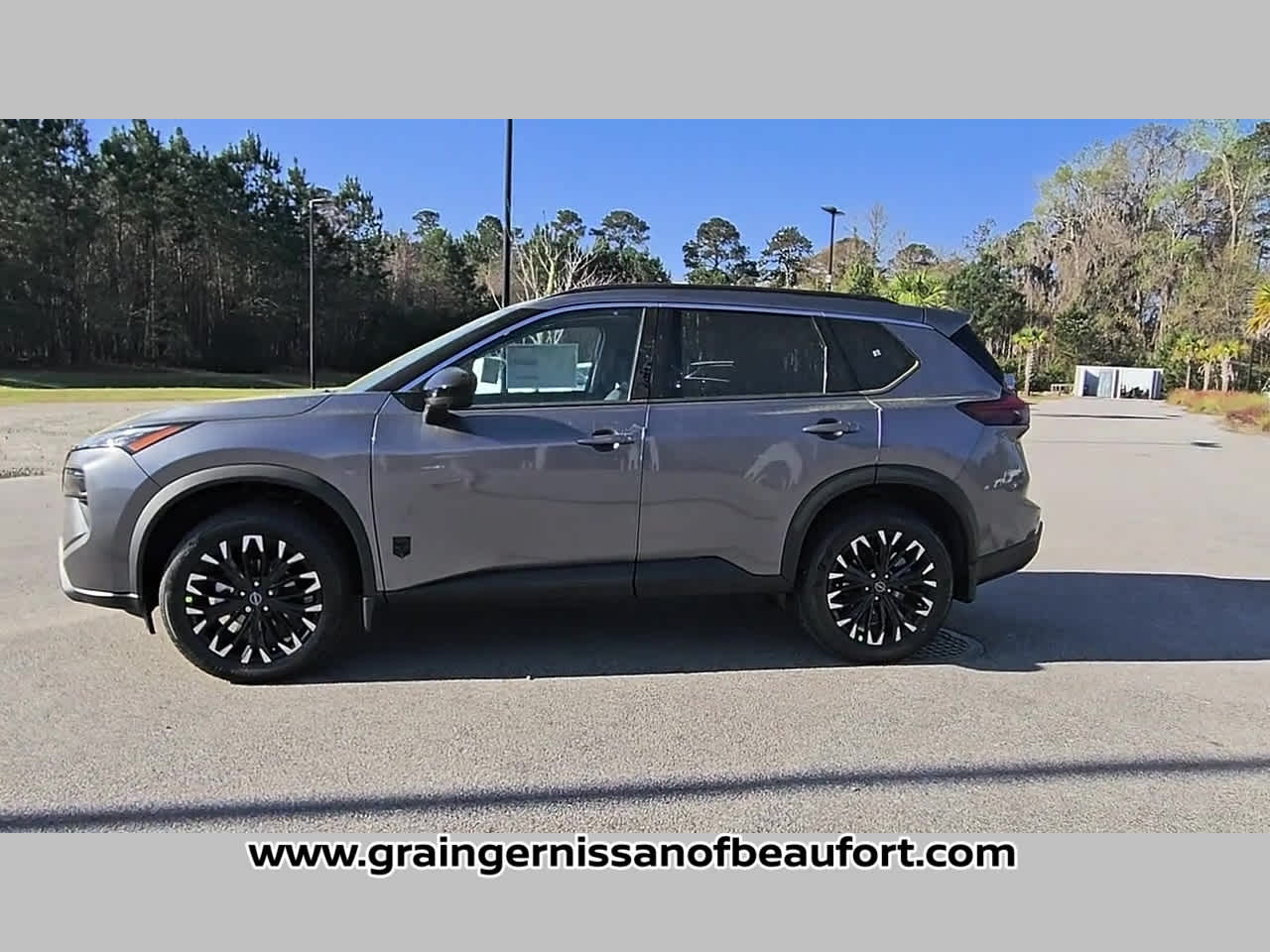 2026 Nissan Rogue Dark Armor