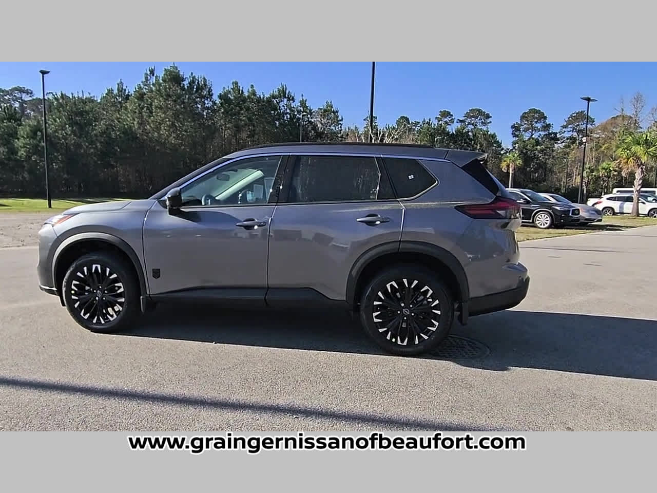 2026 Nissan Rogue Dark Armor