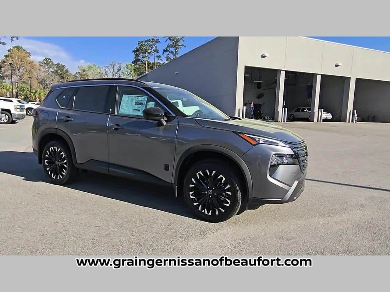 2026 Nissan Rogue Dark Armor