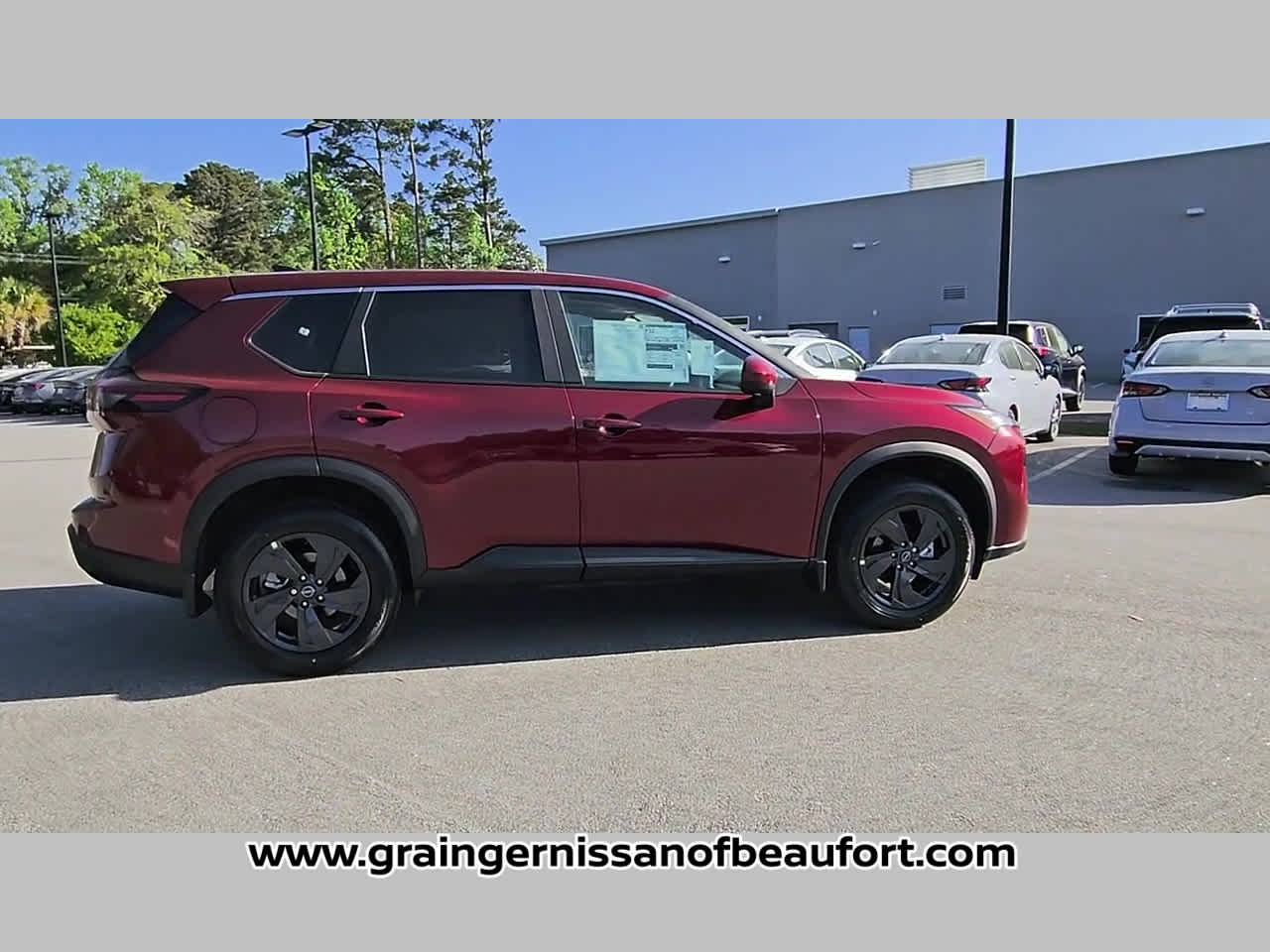 2026 Nissan Rogue SV