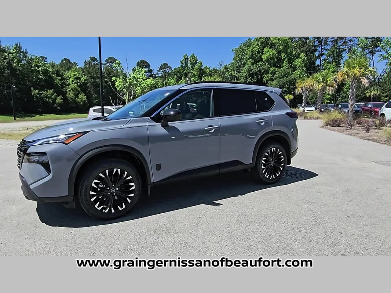 2026 Nissan Rogue Dark Armor