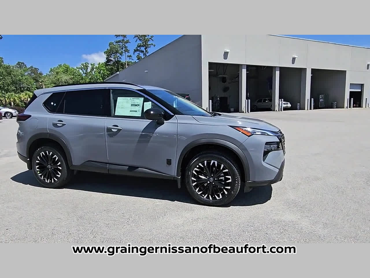 2026 Nissan Rogue Dark Armor
