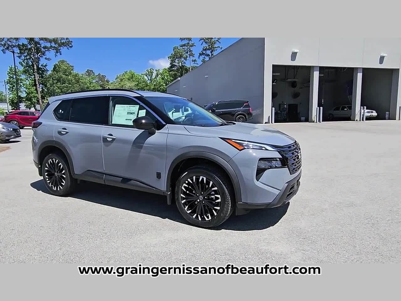 2026 Nissan Rogue Dark Armor