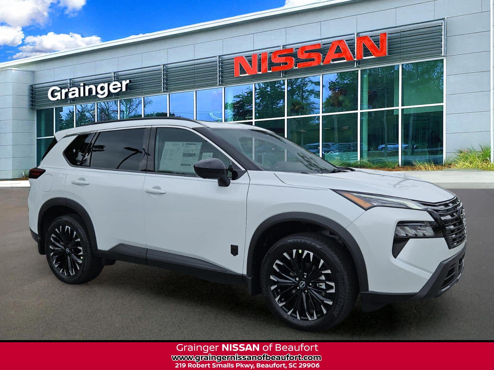 2026 Nissan Rogue Dark Armor