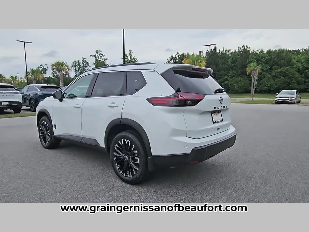 2026 Nissan Rogue Dark Armor