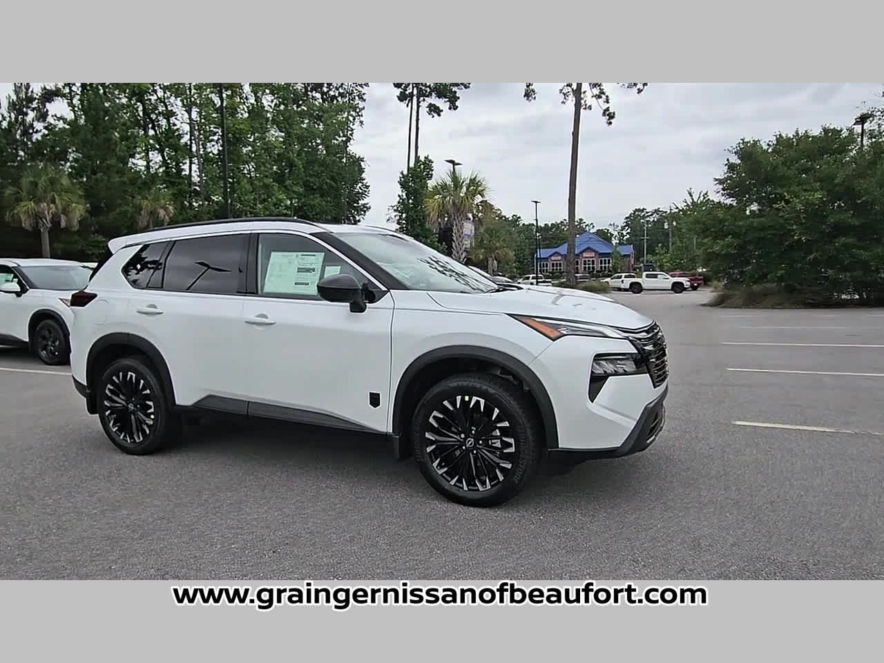 2026 Nissan Rogue Dark Armor