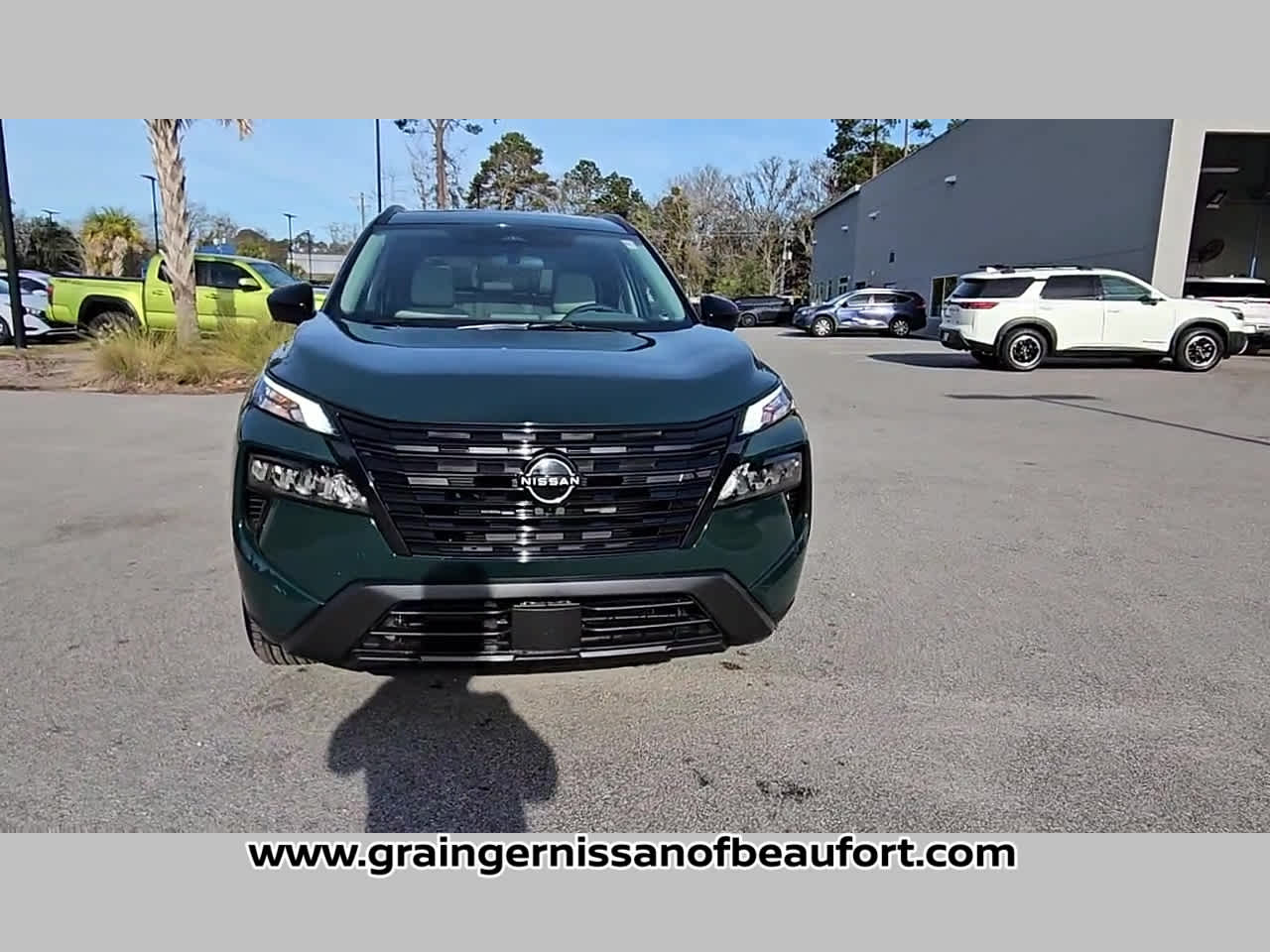 2026 Nissan Rogue Dark Armor