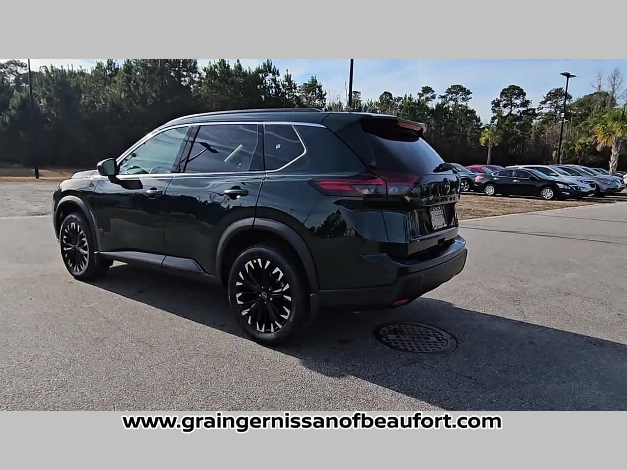 2026 Nissan Rogue Dark Armor
