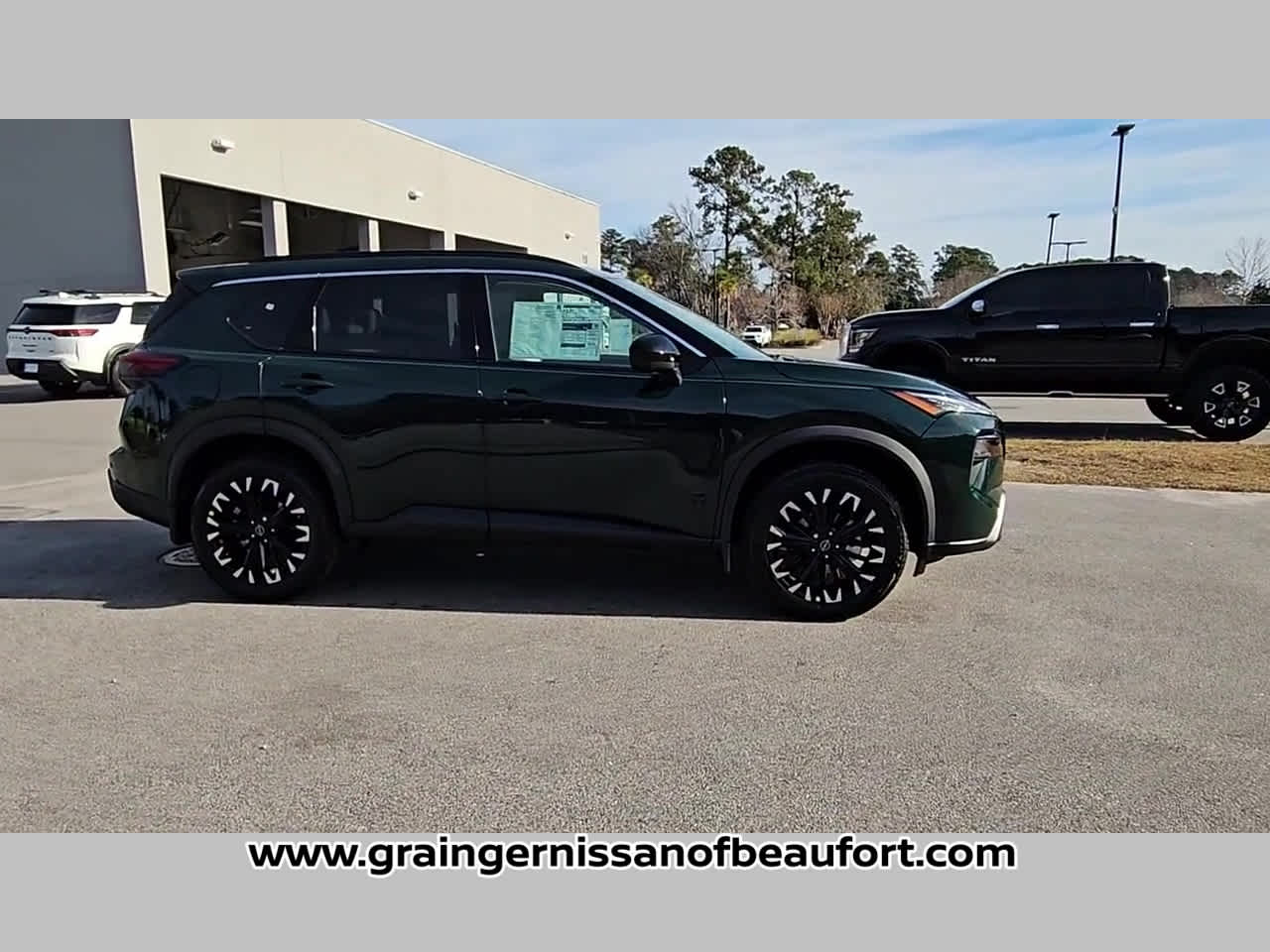 2026 Nissan Rogue Dark Armor