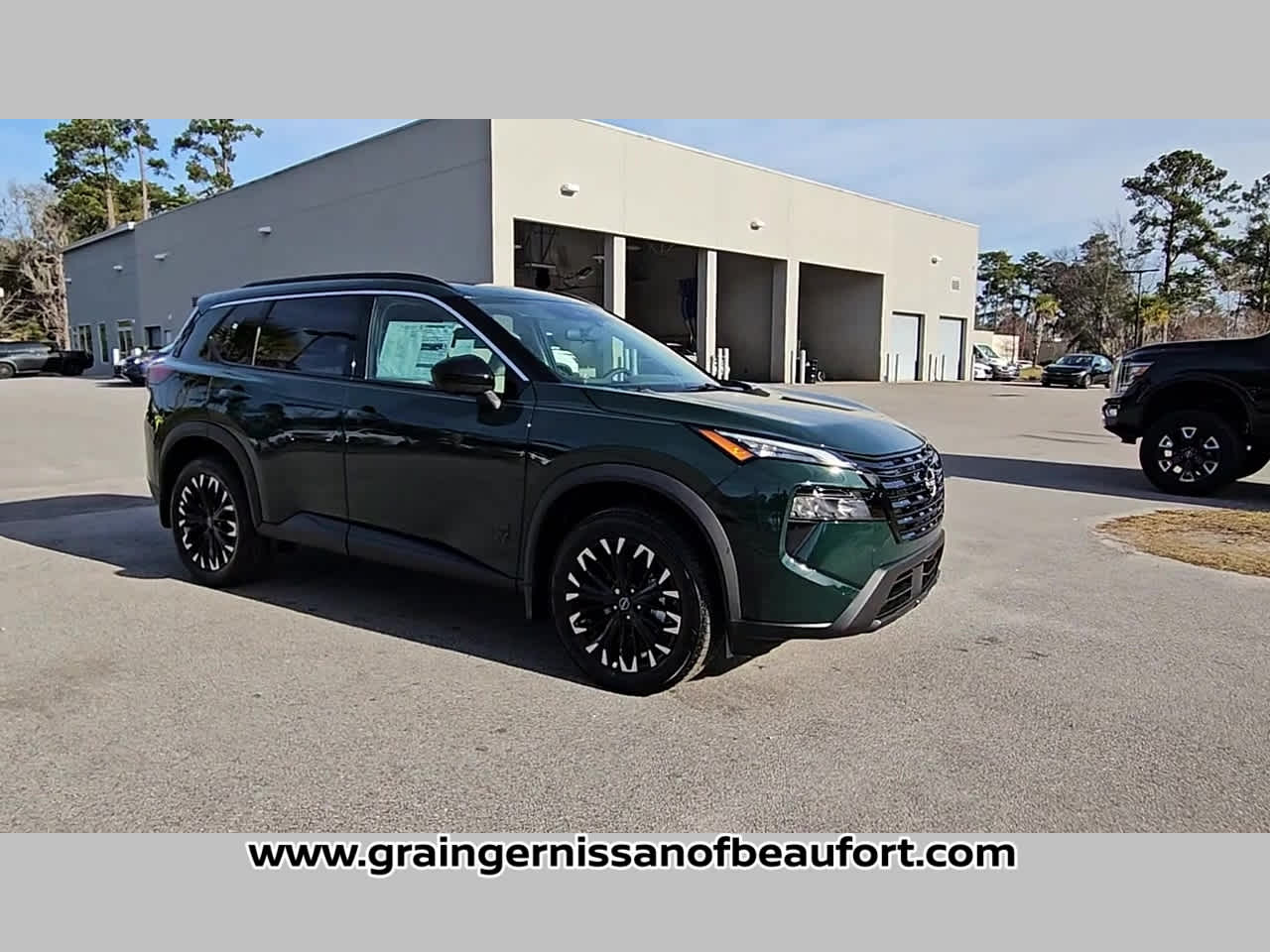 2026 Nissan Rogue Dark Armor