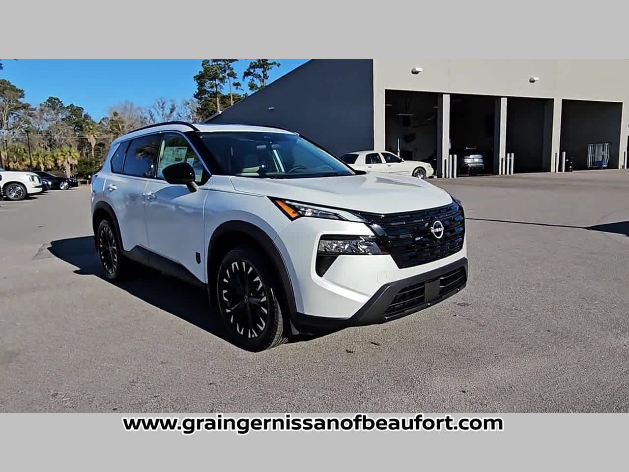 2026 Nissan Rogue Dark Armor