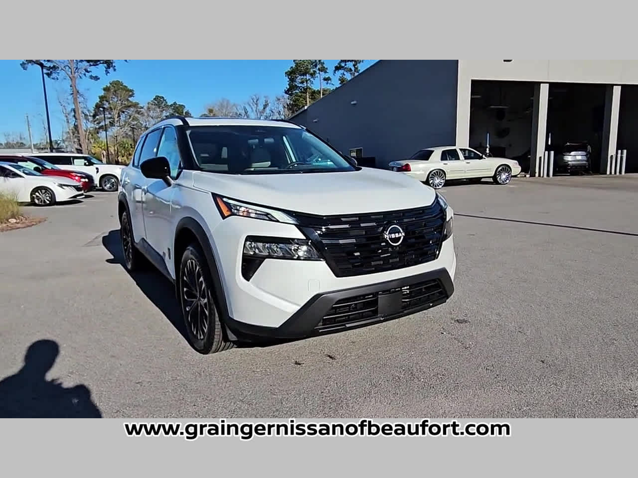 2026 Nissan Rogue Dark Armor