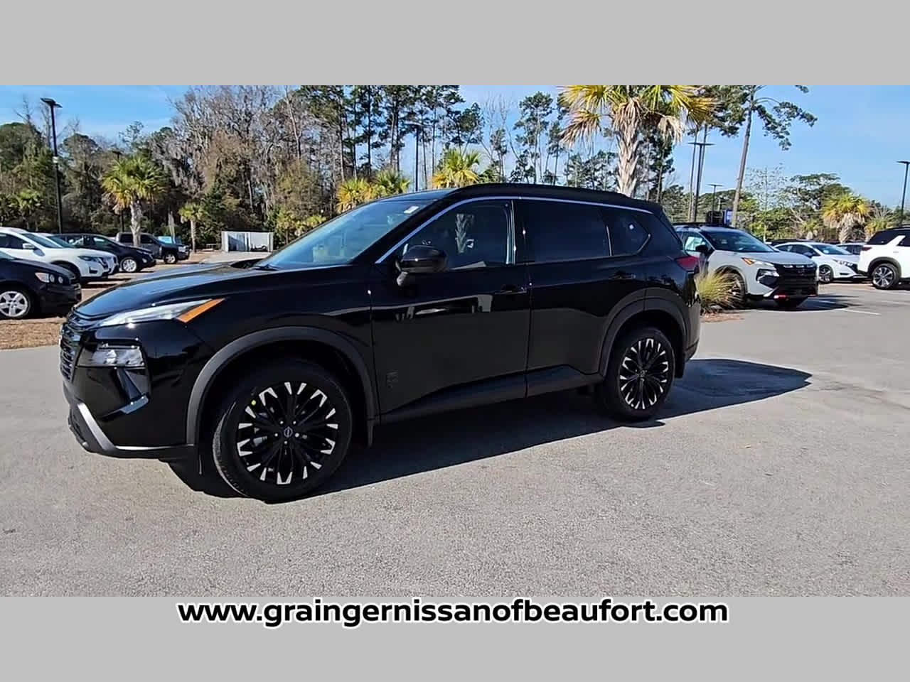 2026 Nissan Rogue Dark Armor
