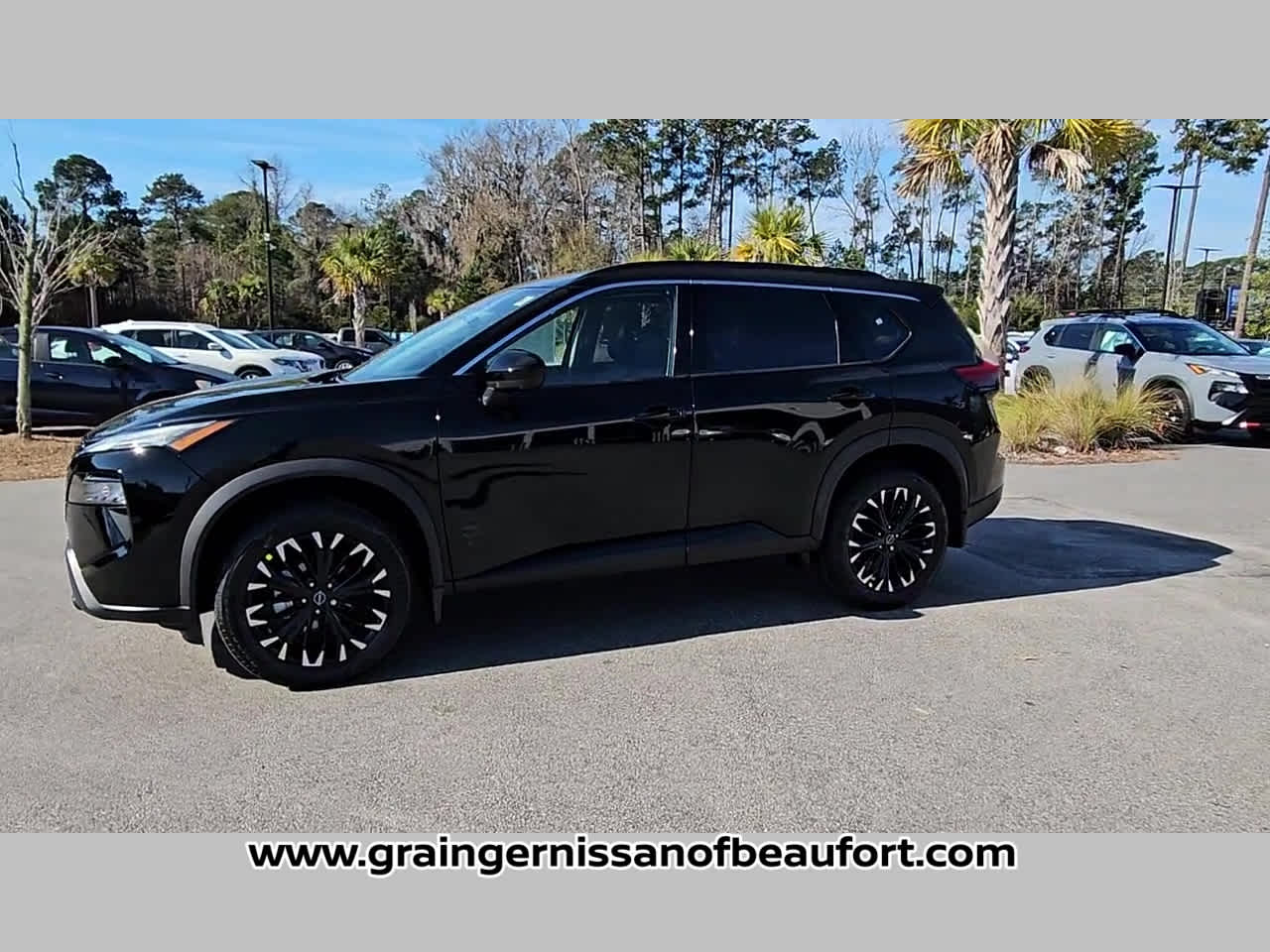 2026 Nissan Rogue Dark Armor